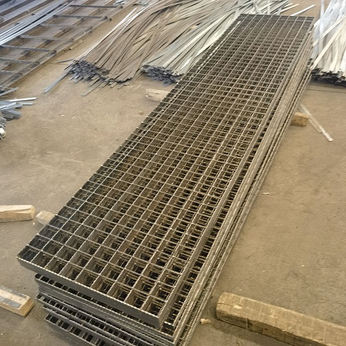 车间平台钢格栅钢格板应用全解析