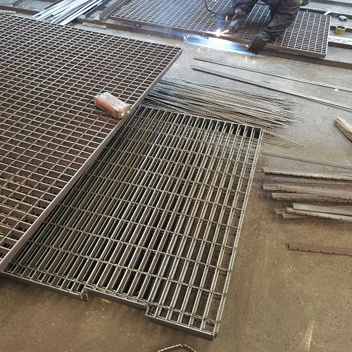 异形钢格板钢格栅提升港口运输的安全
