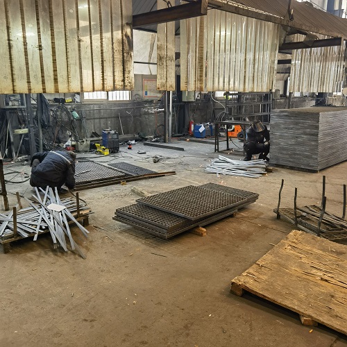 异形钢格板钢格栅提升港口运输的安全