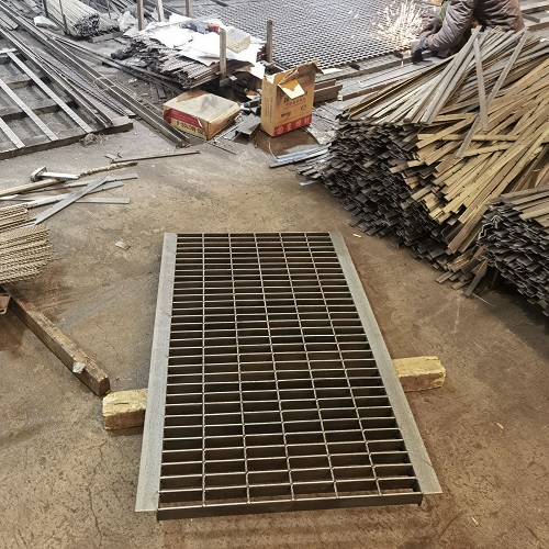 排水沟盖板钢格板钢格栅的综合优势