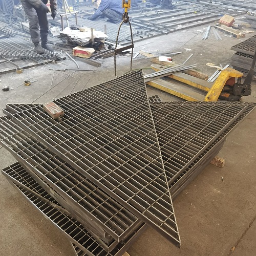 工程异形钢格板专为环保设计